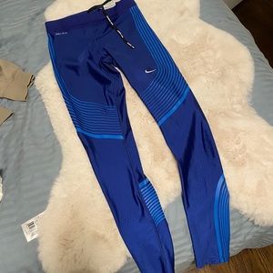 nike leggings